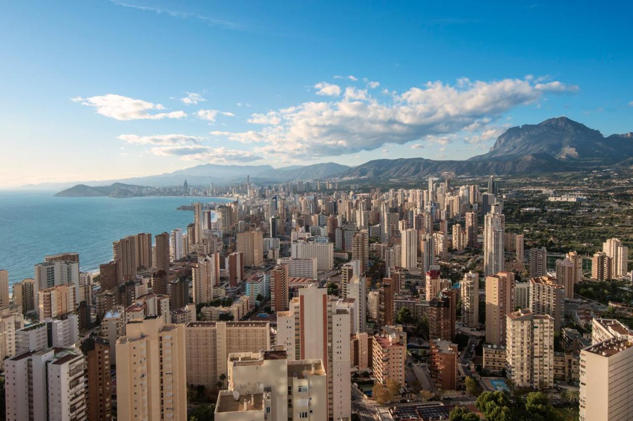 Pierre & Vacances Apartamentos Benidorm Horizon エクステリア 写真